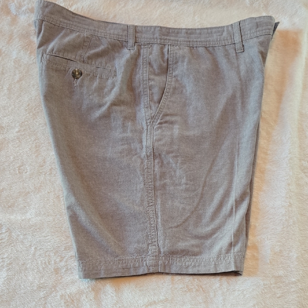 Wallin & Bros Men's 36" Graywash Casual Shorts Understated Class - Picture 4 of 10